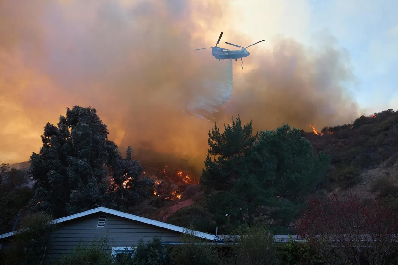 13Ene | Titulares: Críticas por recortes de presupuesto al LAFD