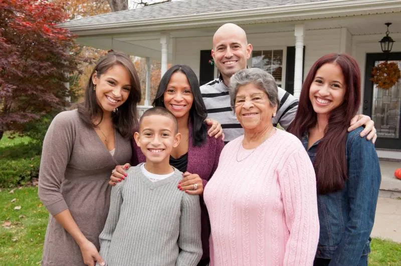 hogares multigeneracionales