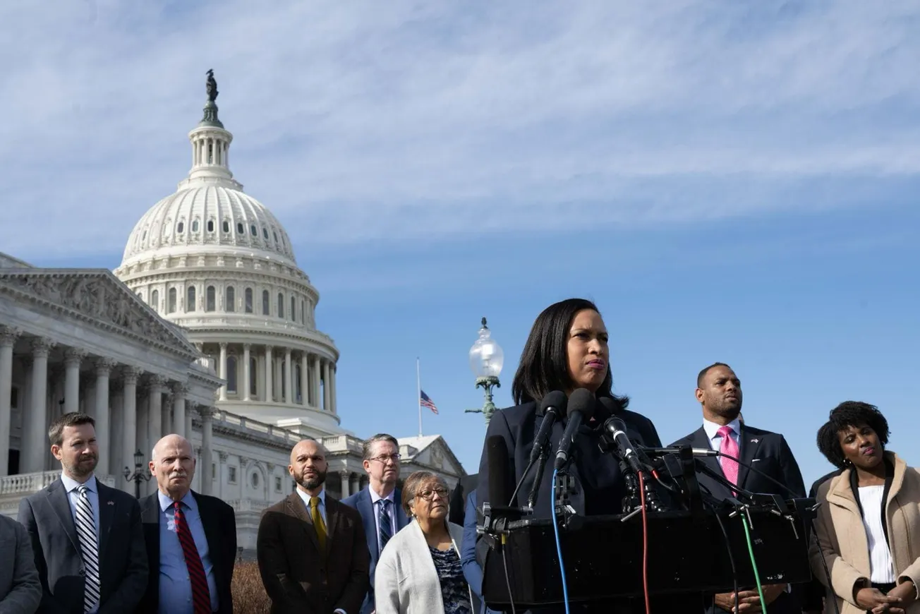 De aprobarse en el Senado, ¿cuáles programas locales se verían afectados por el proyecto de ley de gastos que recortaría fondos del presupuesto de DC?
