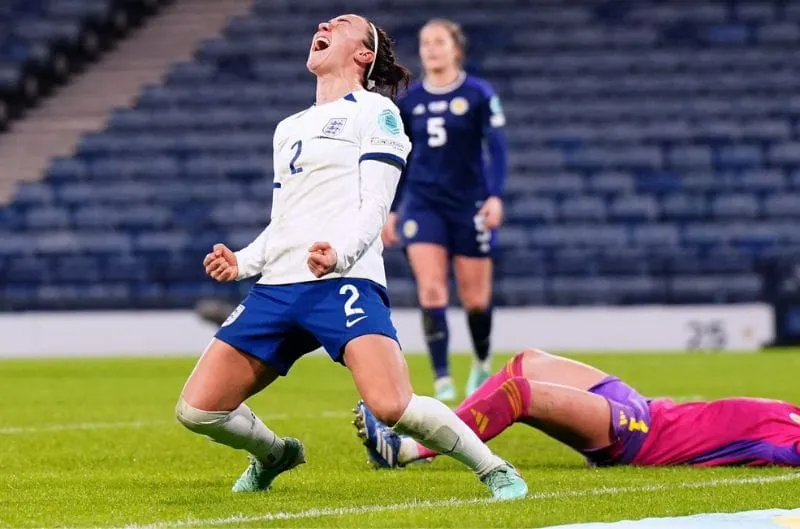 Cómo el autismo llevó a Lucy Bronze a 22 títulos y romper estigmas