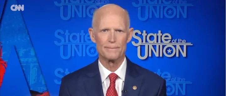 empleo a tiempo completo