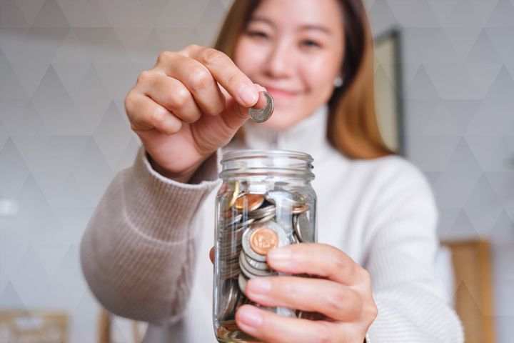 Building an Emergency Fund: How to Thrive Financially in Uncertain Times