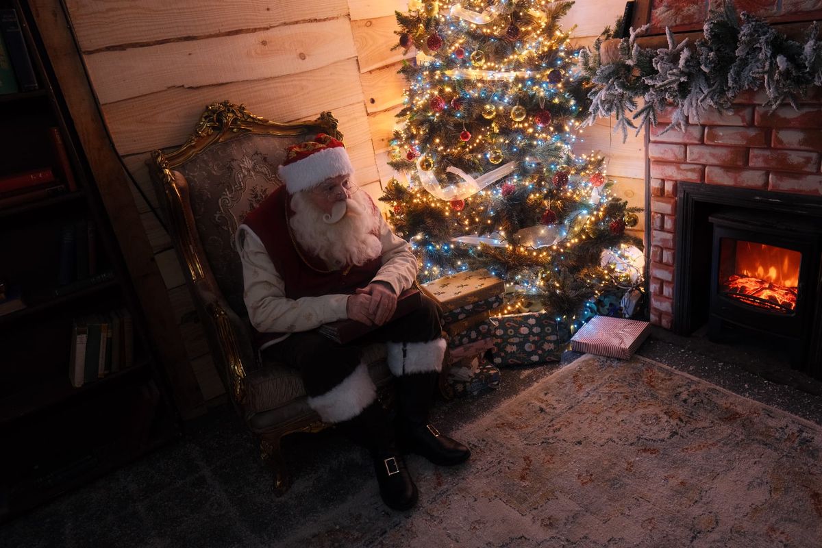 Santa Clause at Elf Town, RDS