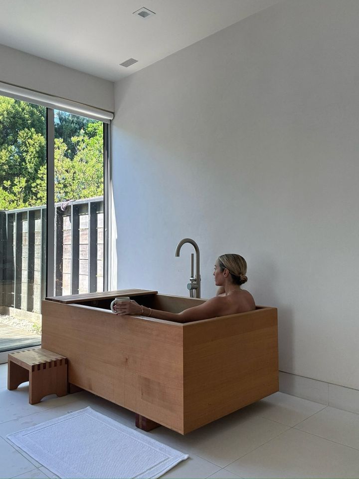 solo trip: Shou Sugi Ban House