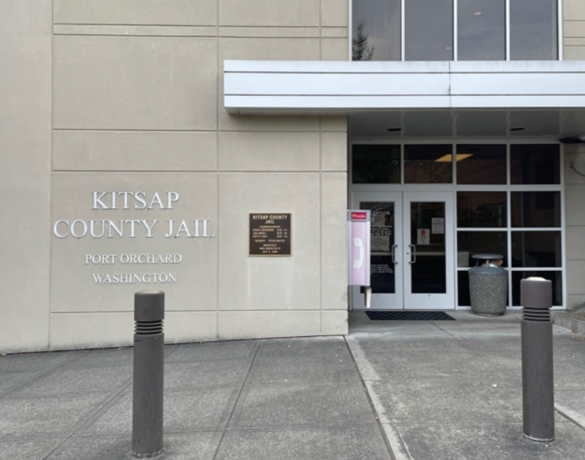 Kitsap Jail Inmate Faces Hate Crime Charge in Alleged Attack on Cellmate Accused of Rape