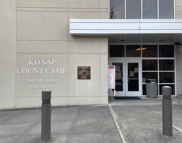 Kitsap Jail Inmate Faces Hate Crime Charge in Alleged Attack on Cellmate Accused of Rape