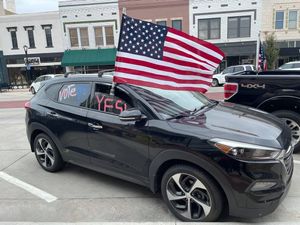 "Vote Yes" & "Vote No" Campaigns Heat Up