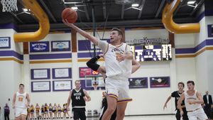 KWU Men’s Basketball Comeback Against Peru State Comes Up Just Short