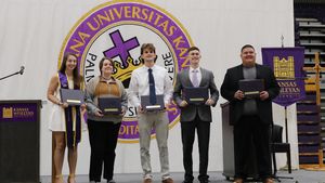 KWU Recognizes Fall Graduates at Friday Ceremony