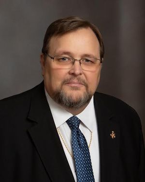 John Reynolds Announces Saline County Attorney Candidacy