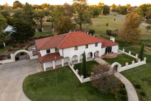 Home of the Day: Stunning Poolside Retreat on 1 Acre – $499,000