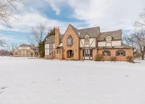 Home of the Day: Custom Home on 10+ Acres – Unique Opportunity in Salina