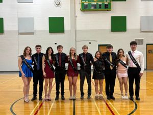 Salina South Sadies Crowns Their 2025 Queen and King