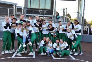 Lady Cougars Senior Night (Photo Gallery)