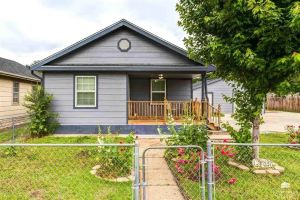 Fully Renovated & Move-In Ready – 3 Bed, 2 Bath Home on Nearly 10,000 Sq Ft Lot