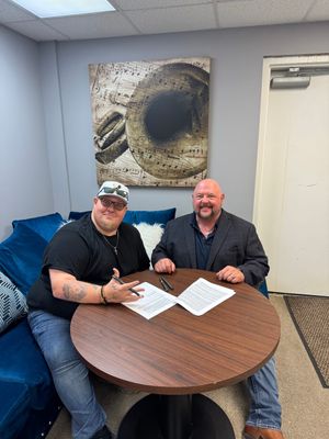 Salina Artist Jaron Bell Signs Record Deal with CDX Records/Sony Orchard, to Perform at Smoky Hill River Festival