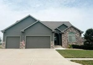 Immaculate 4-Bedroom Home in Magnolia Hills Estates – 3,360 Sq Ft with Wet Bar