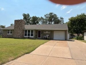 Move-In Ready 3-Bedroom Home with New Roof, HVAC, and Appliances