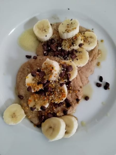 Coconut Flour Banana Pancakes
