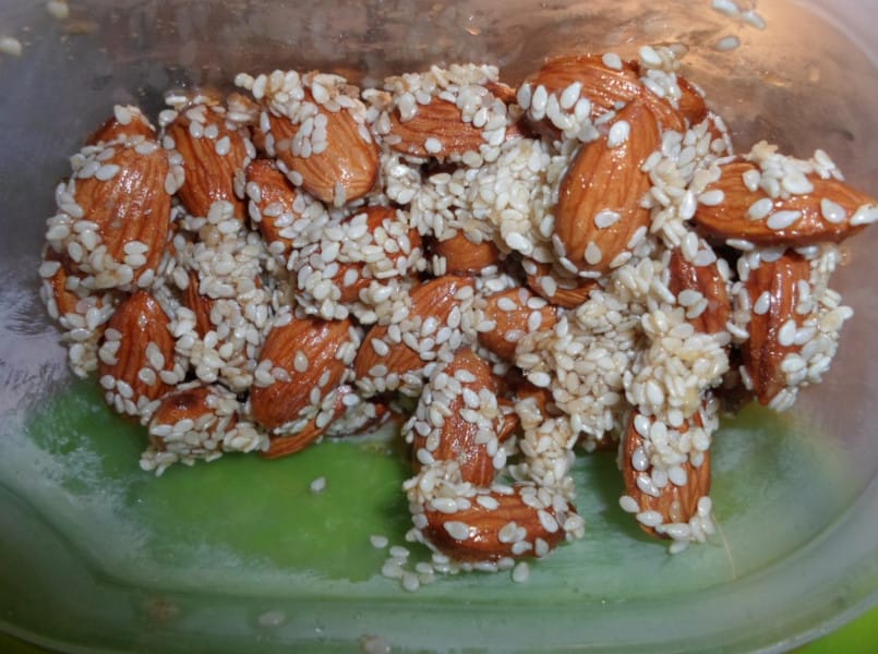 Almond-Sesame Maple Clusters