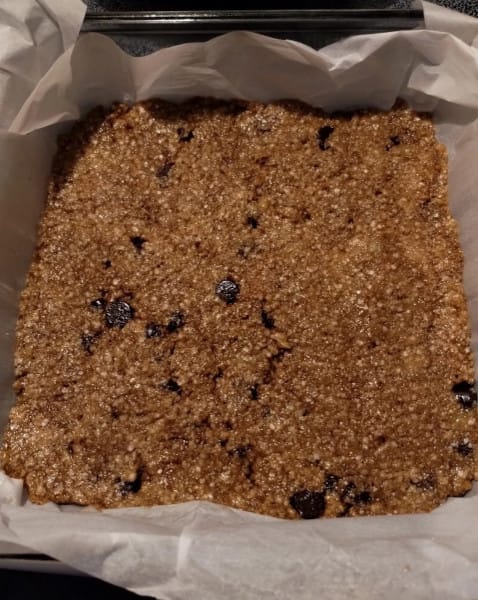 Quinoa Banana Chocolate Chip Bars