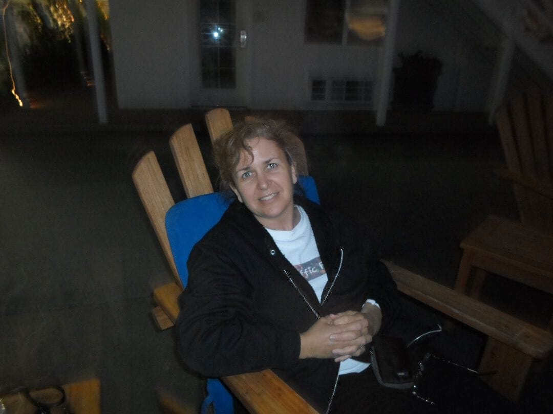 Deborah Marsh, aka Debbie | Health Enthusiast, Blogger, Professional Artist, and Self-Published Author