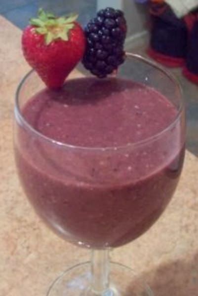 Super Berries and Papaya Smoothie