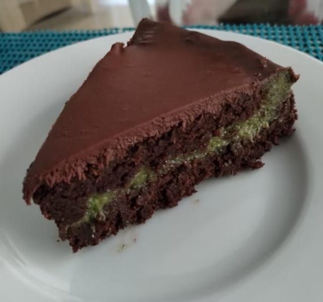 Three-Layer Chocolate Dream Cake (With a Creamy Green Surprise!)