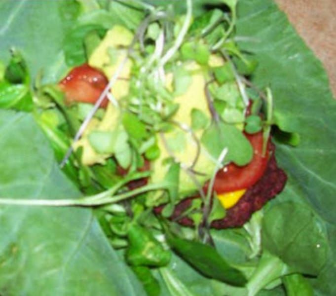 Raw Beet Burgers With Crispy Jicama Chips