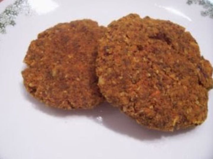 Spicy Carrot Burgers