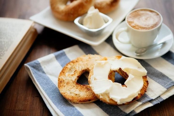 Easy Homemade Vegan Bagels