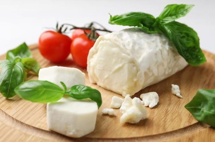 Goat Cheese: A Delicious and Nutritious Choice
