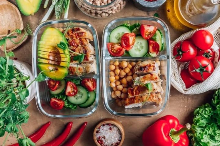 Uncovering the Flexitarian Approach to Health and Sustainability Through Meal Prepping
