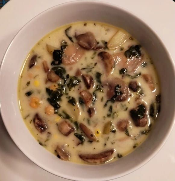 Vegan Creamy Mushroom Potato Spinach Chowder