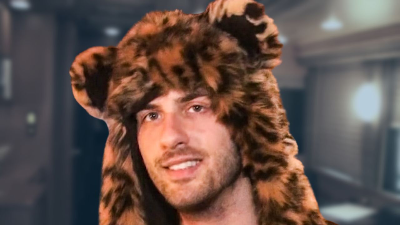Borgore - BUS INVADERS (Revisited) Ep. 204 [VIDEO]