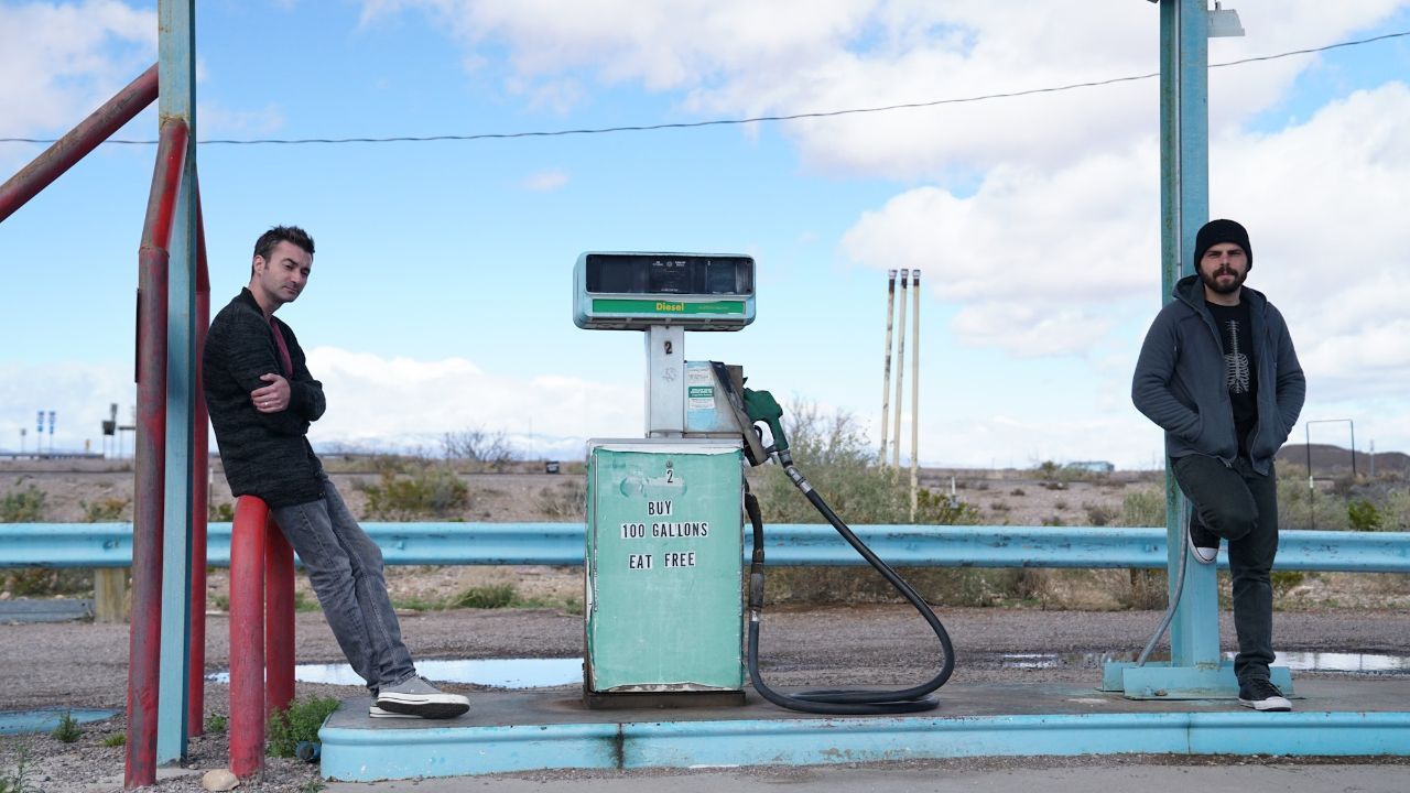 Ships Have Sailed - CRAZY TOUR STORIES