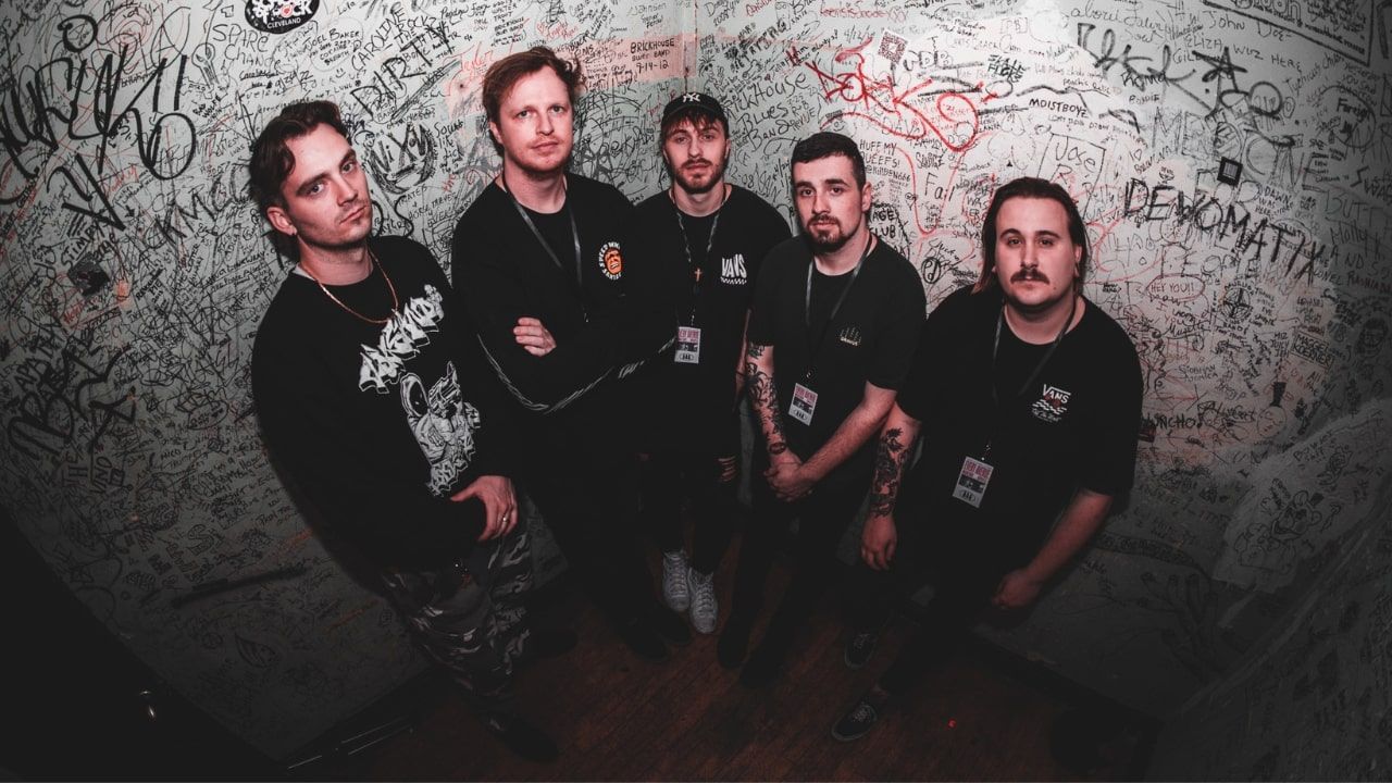 UNWELL - TOUR TIPS