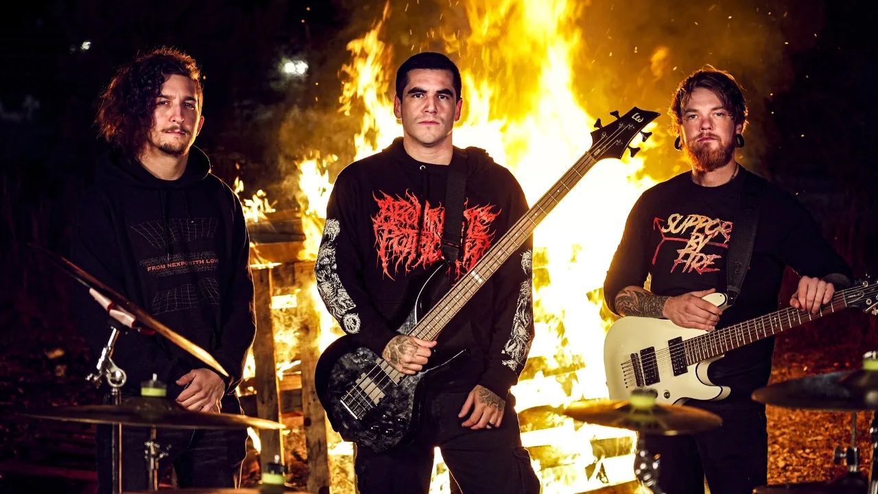 Sinizter - CRAZY TOUR STORIES