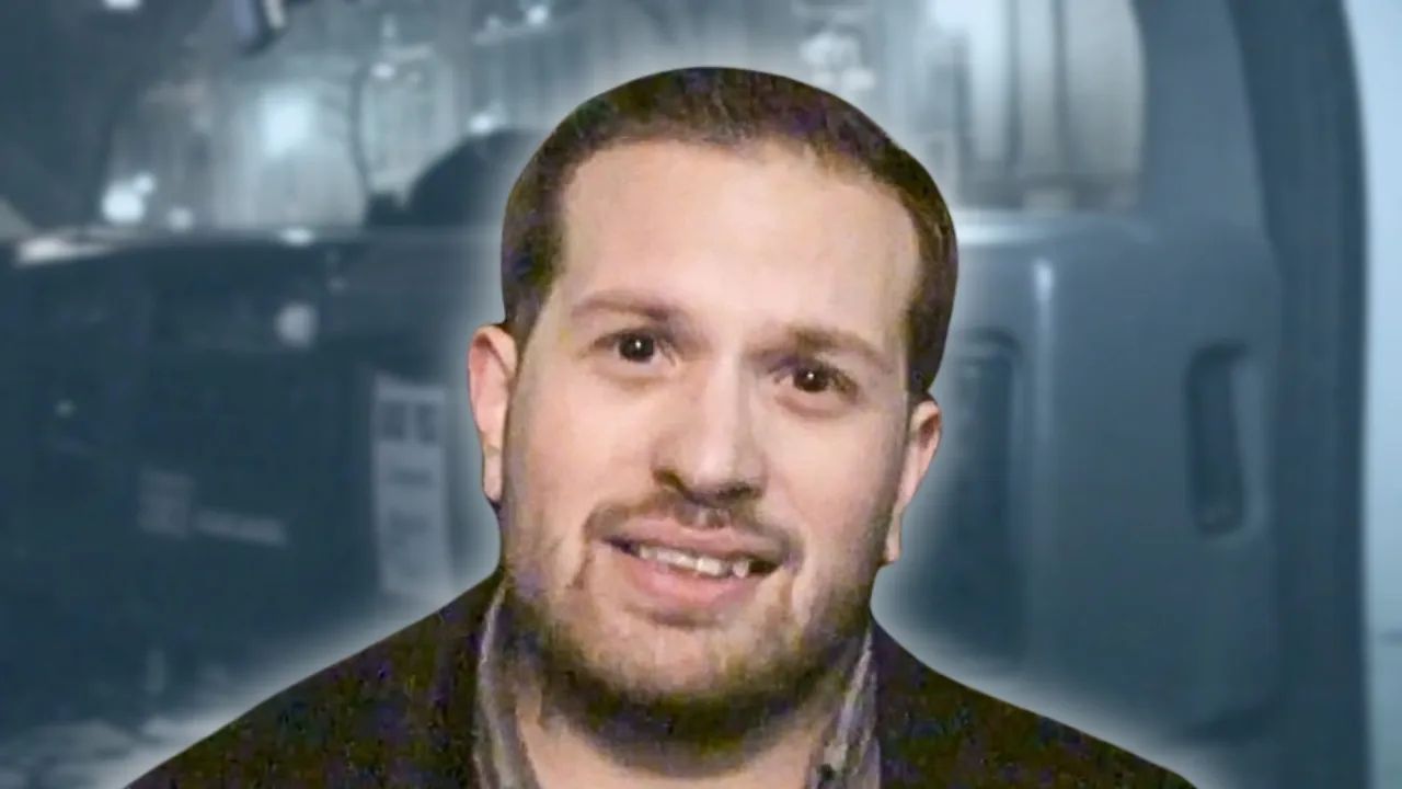 The Color Morale - BUS INVADERS (Revisited) Ep. 272 [VIDEO]