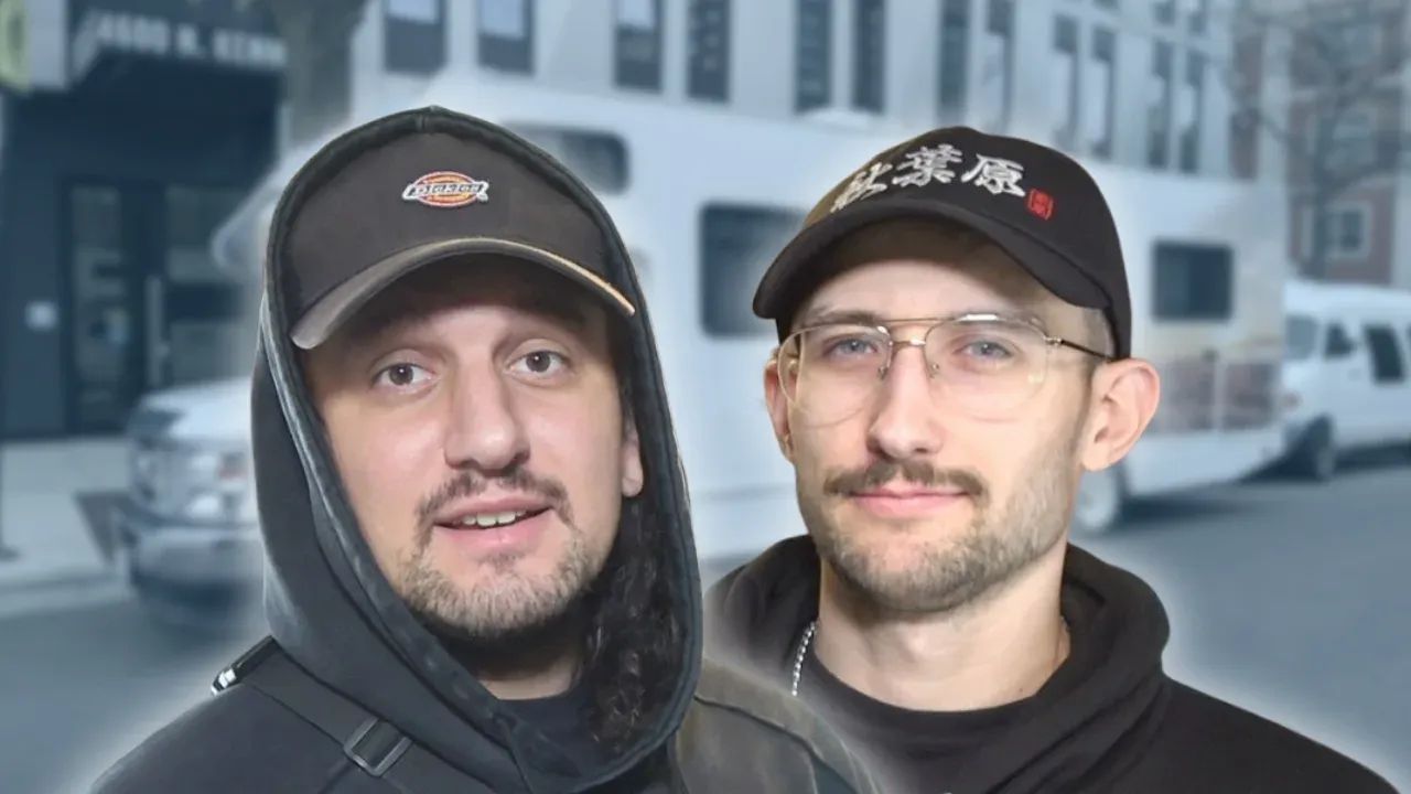 Half Me - BUS INVADERS Ep. 2085 [VIDEO]