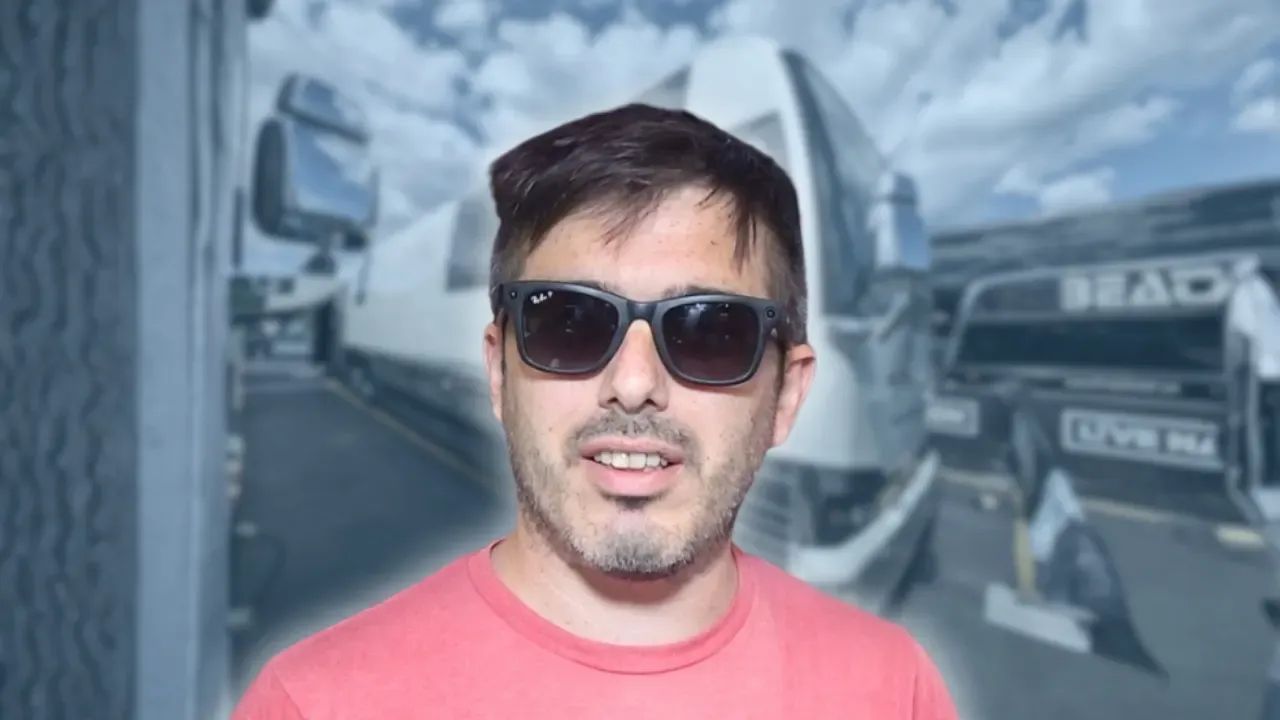 Bowling For Soup - BUS INVADERS Ep. 2123 [VIDEO]