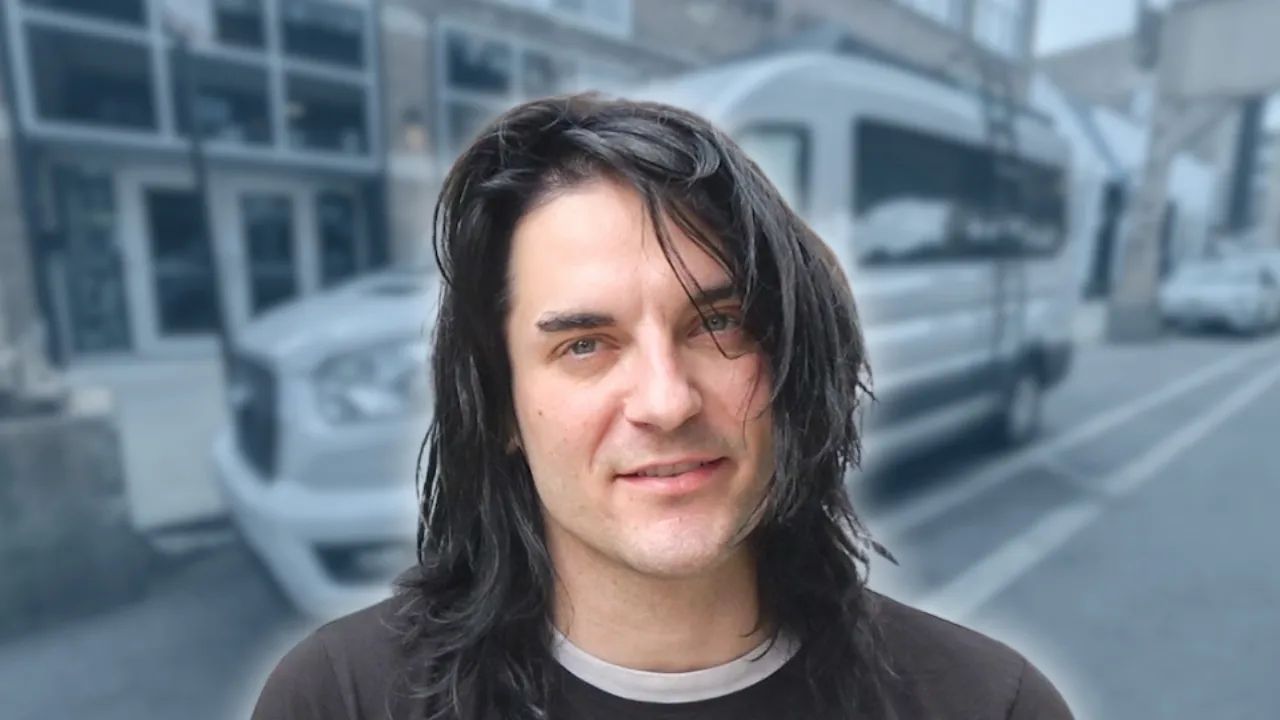 Vision Video - BUS INVADERS Ep. 2144 [VIDEO]