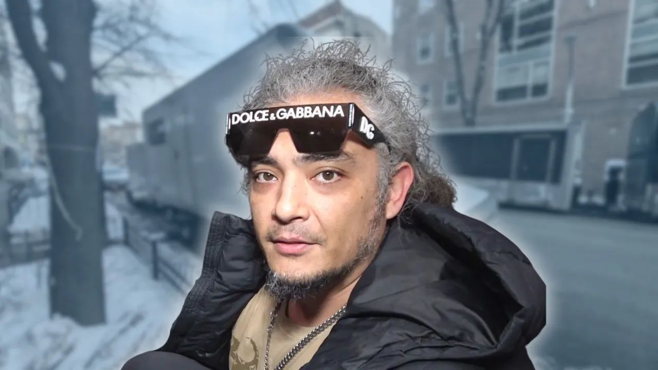 Seven Kingdoms - BUS INVADERS Ep. 2176 [VIDEO]