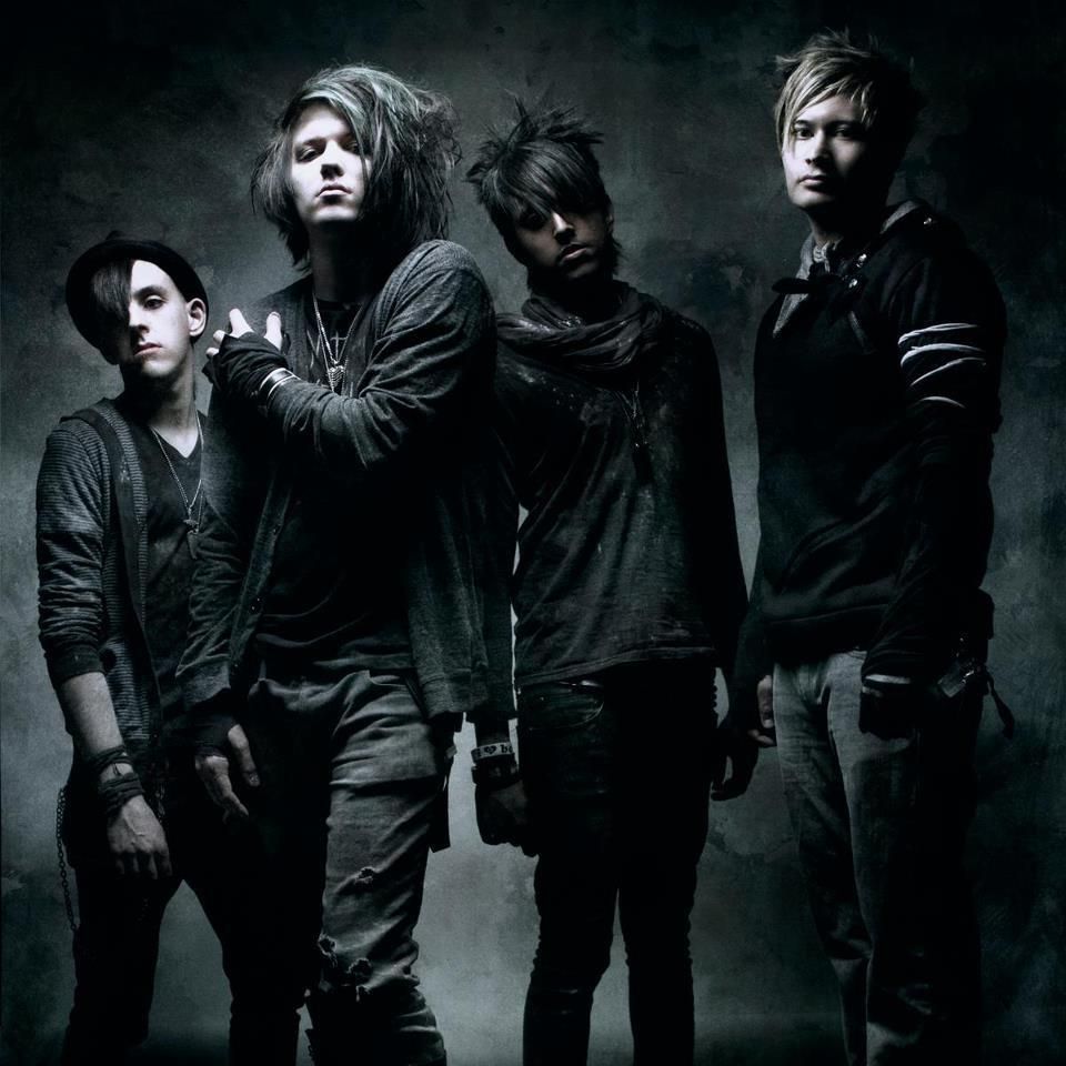 Awaken the Empire – 1st ROAD BLOG from their “West Coast US Tour”