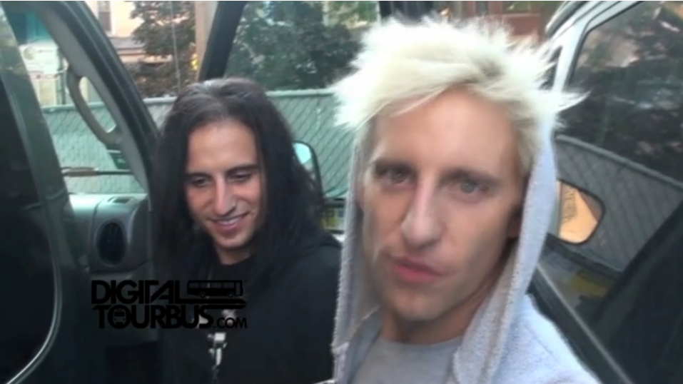 Madina Lake – BUS INVADERS Ep. 358