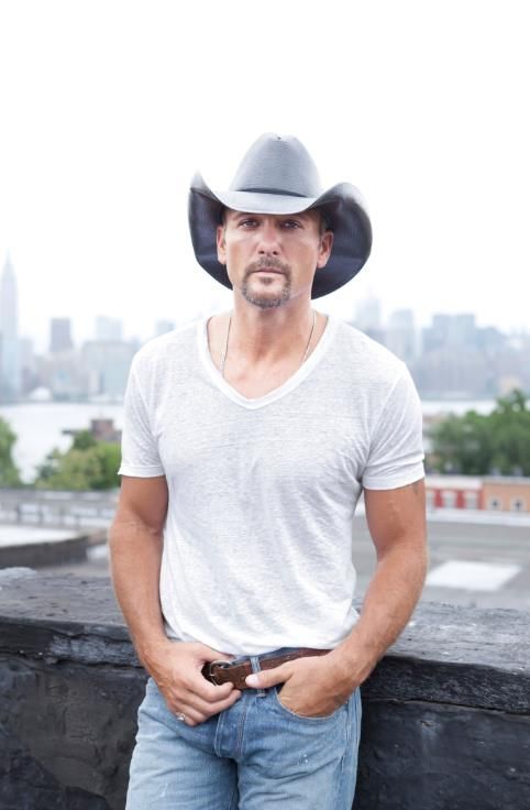 Tim McGraw Announces “Shotgun Rider Tour 2015” Cities