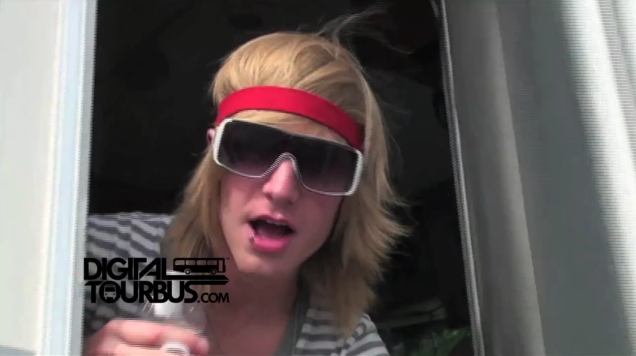 A Hero’s Fate – BUS INVADERS Ep. 242