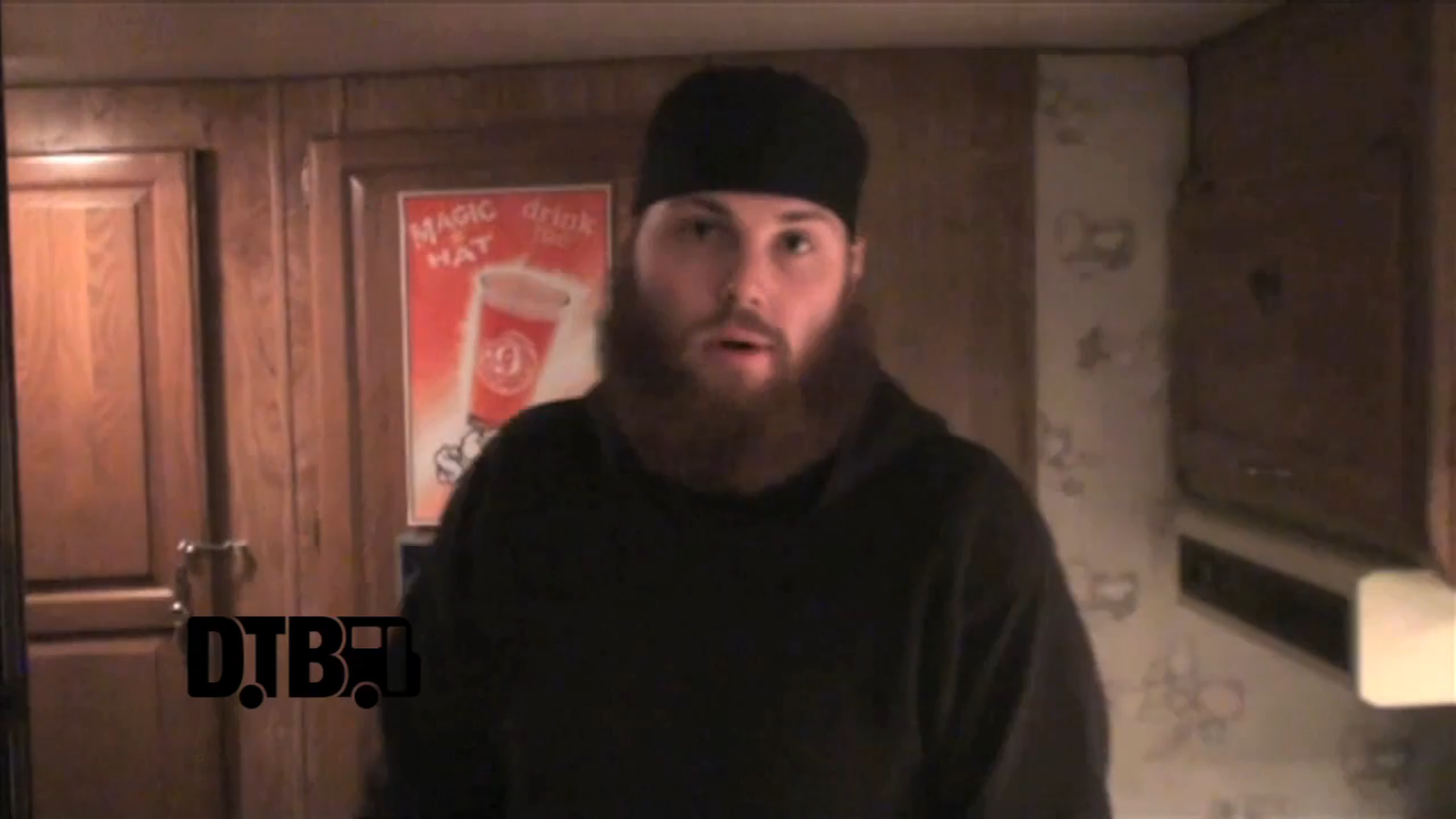 Rust Belt Lights – BUS INVADERS Ep. 455 [VIDEO]