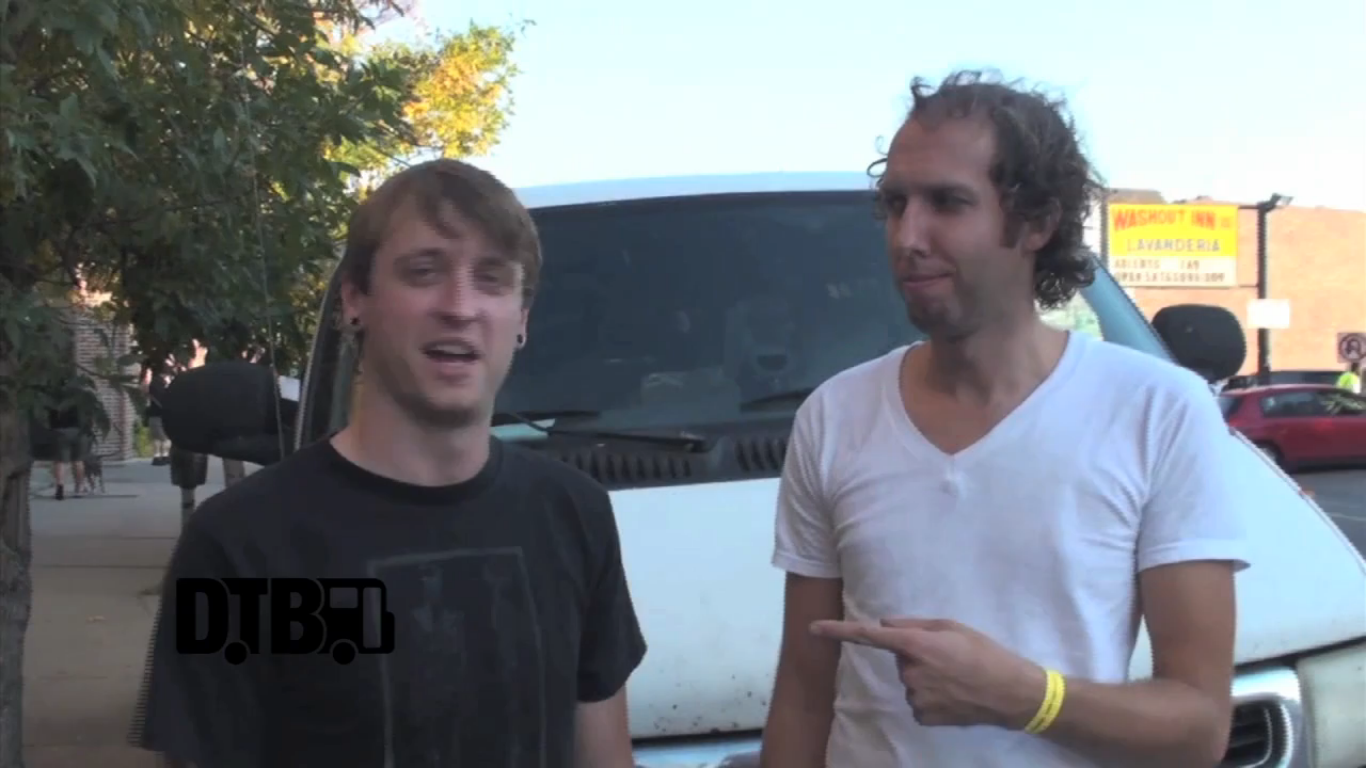 The Copyrights – BUS INVADERS Ep. 444 [VIDEO]