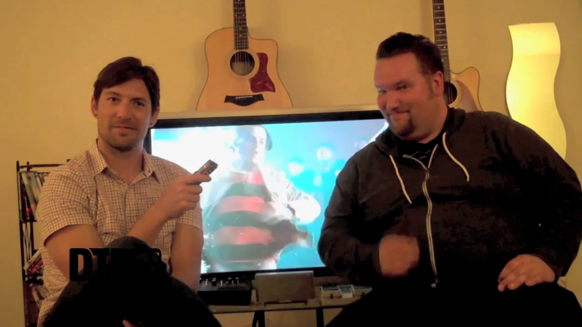 Hello Monster – CRAZY TOUR STORIES [VIDEO]